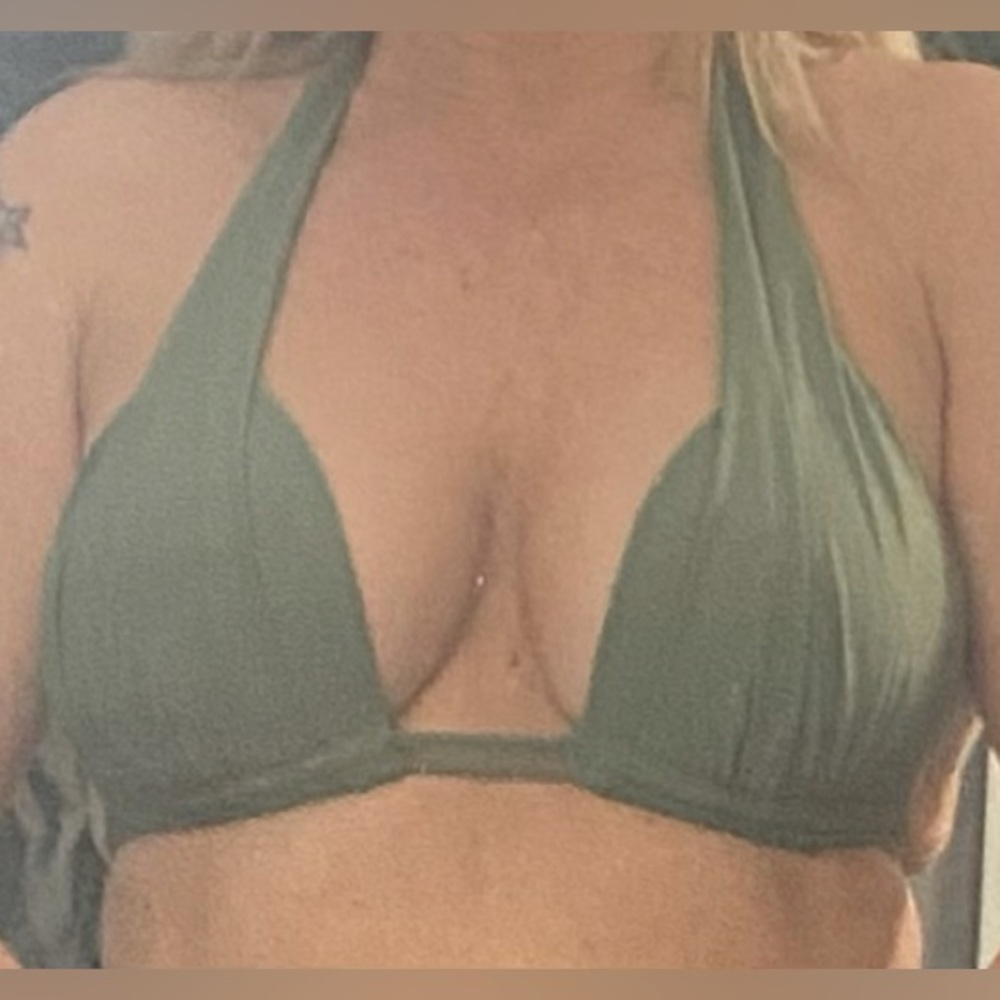 Push-up bikini tops